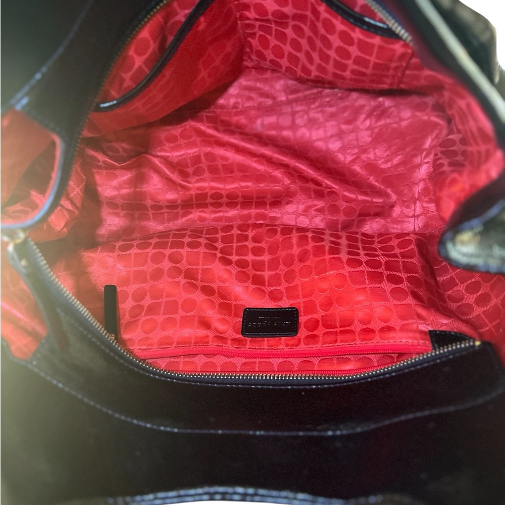 Kate Spade Berkshire Road Stevie Bag in Black Patent Leather. Gently ♥️’d - Picture 8 of 16